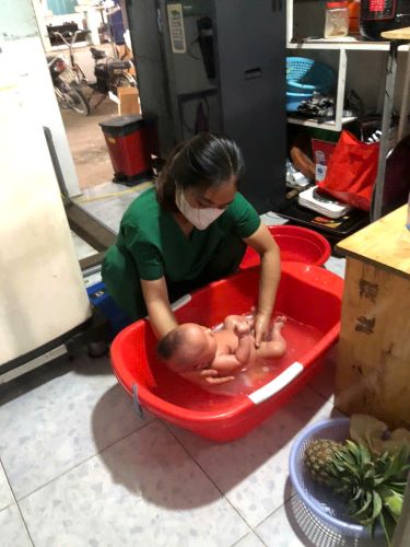 dịch vụ chăm sóc mẹ và bé sau sinh tại bình dương