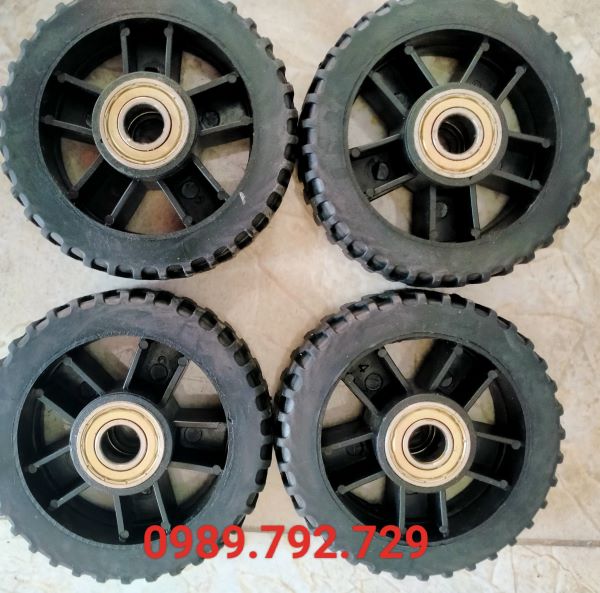 bánh xe cổng xếp tại hải phòng