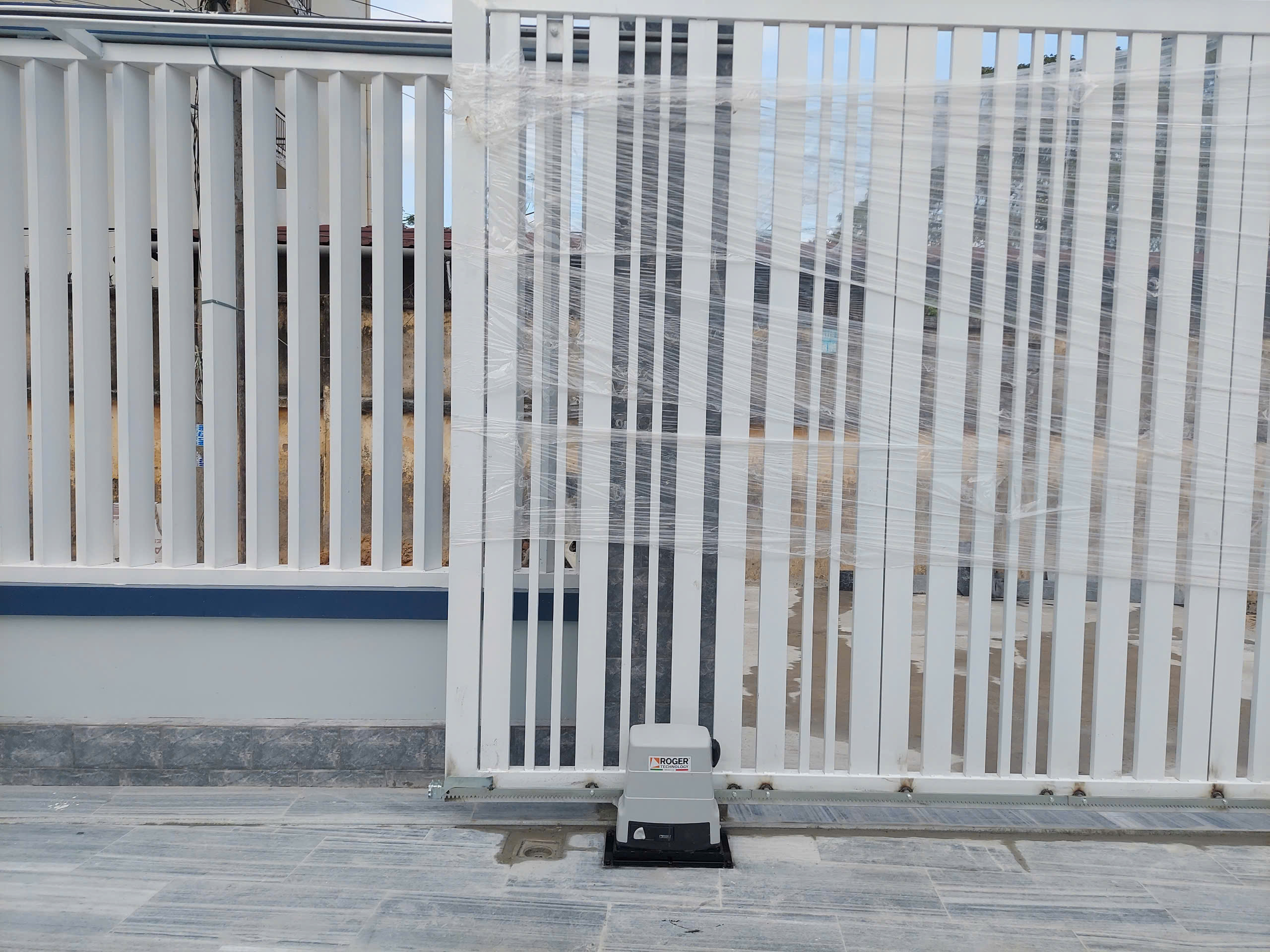 motor cổng lùa tự động tại bình dương