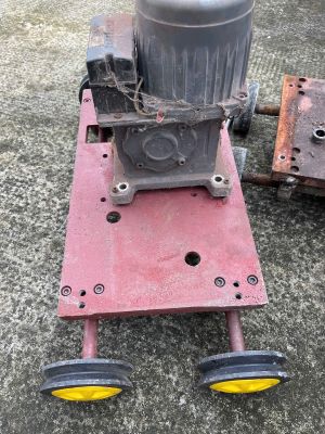 bệ đỡ motor tại đà nẵng