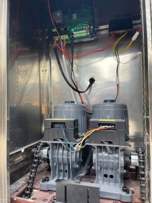 motor cổng xếp tại cần thơ