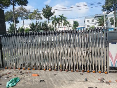 phụ kiện cổng xếp ở bắc ninh
