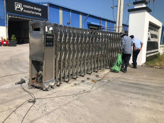 sửa cổng xếp kcn đồng văn