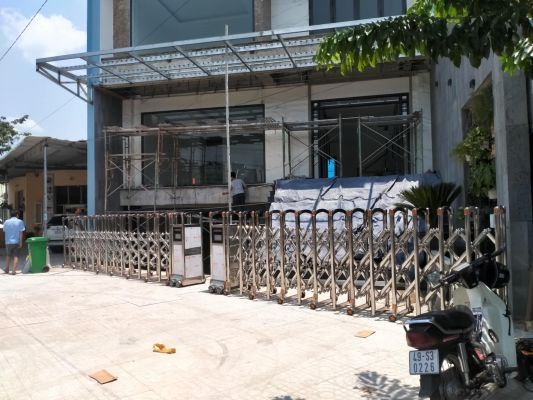 sửa cổng xếp tại thanh liêm